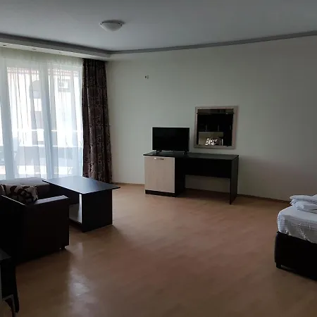 Sinemorets Cliffs アパートホテル シネモレツ