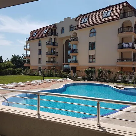 Sinemorets Cliffs Ξενοδοχείο με διαμερίσματα